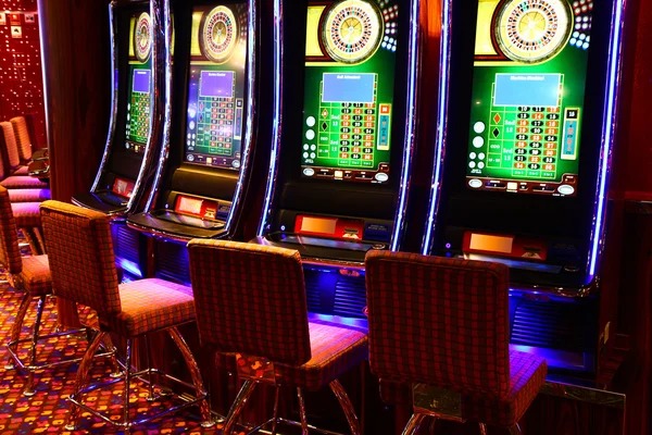 Our king128 live dealer studio and account service overview
