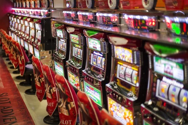 Our king128 Bandar Ceme live dealer table and mobile lobby view